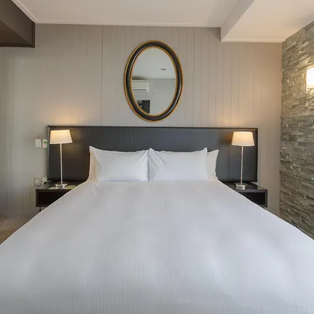 Doubletree By Hilton Queenstown-2