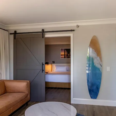 The Waterfront Beach Resort, A Hilton Hotel-2