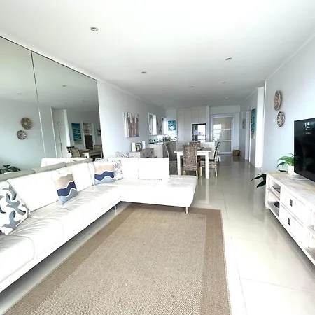 Hillhaven Holiday Apartments-2