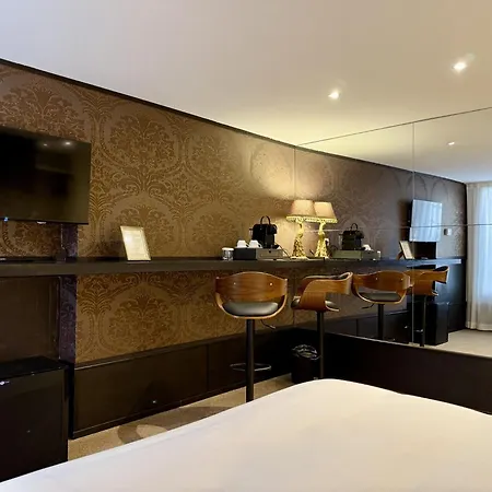 Avogaria 5 Rooms-2