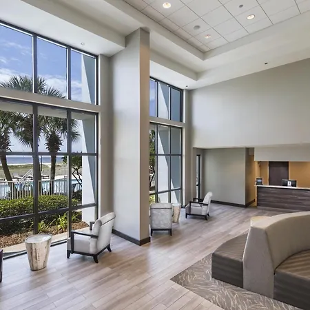 The Island House Hotel A Doubletree By Hilton-3