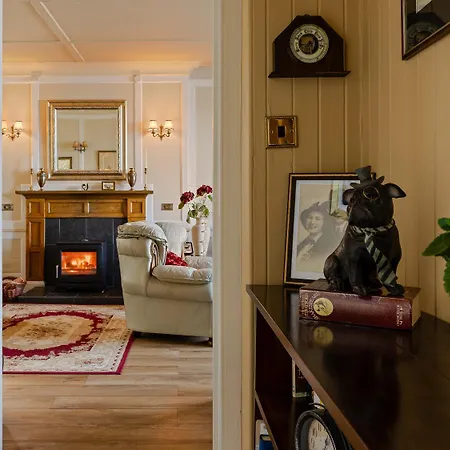 Ards House-2