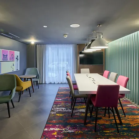 Premier Inn Wien City Hauptbahnhof-3