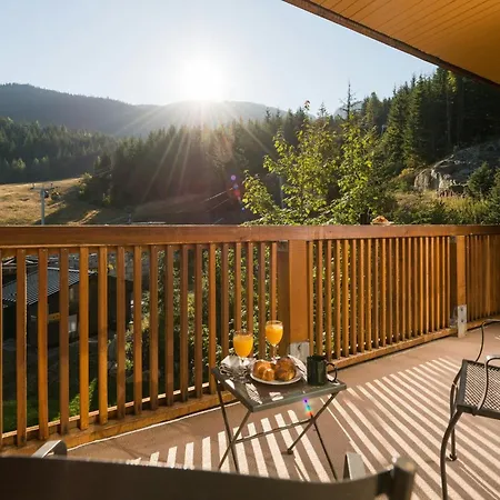 Legends Whistler, By Lodging Ovations-3