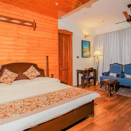 Neelesh Inn - Luxury Lake View Resort With Swimming Pool On Bhimtal Lake-3