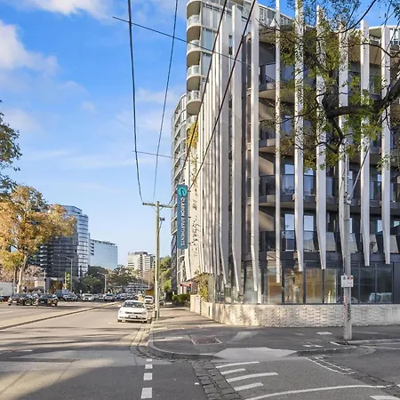 Clarion Apartments South Melbourne-3