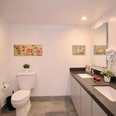 Los Angeles Premium City Suites - Free Secured Parking-3