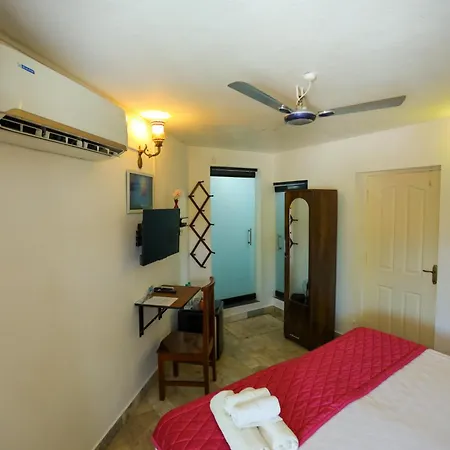 Le Clarisse Guest House-3