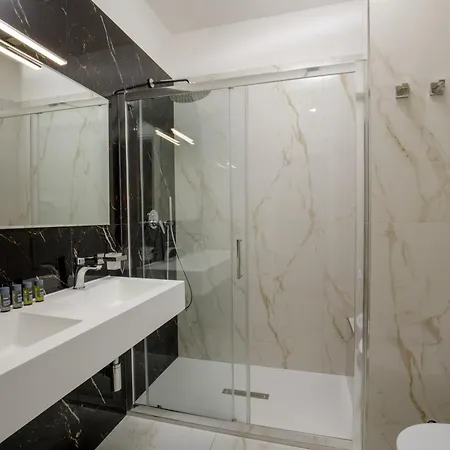 Suites 51-2