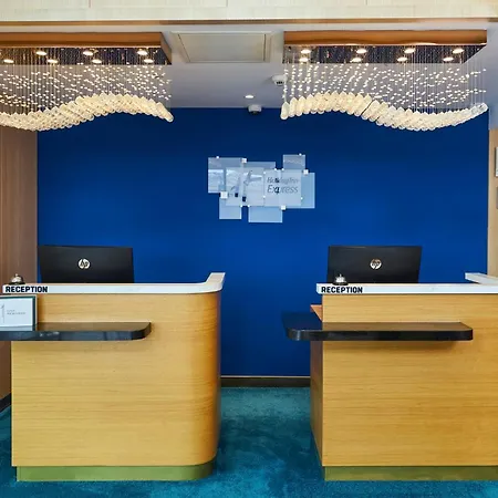 Holiday Inn Express Istanbul - Airport Arnavutkoy By Ihg-3