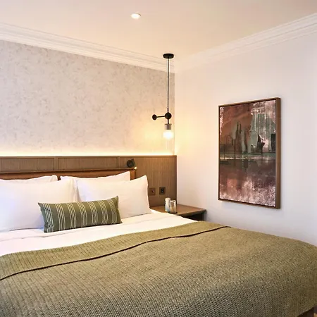 Radisson Blu Hotel, London Tottenham Court Road-3
