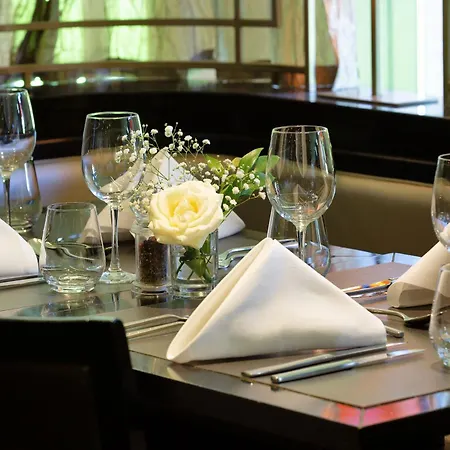 Maryborough Hotel & Spa-2