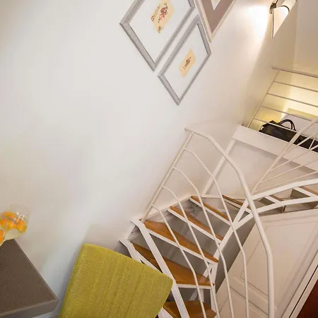 Mercure Nice Marche Aux Fleurs-2