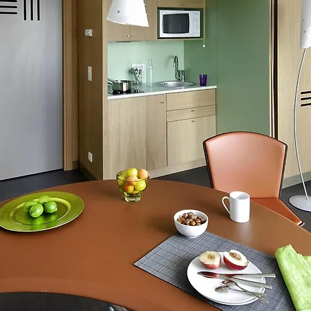 Aparthotel Adagio Bordeaux Centre Gambetta-3