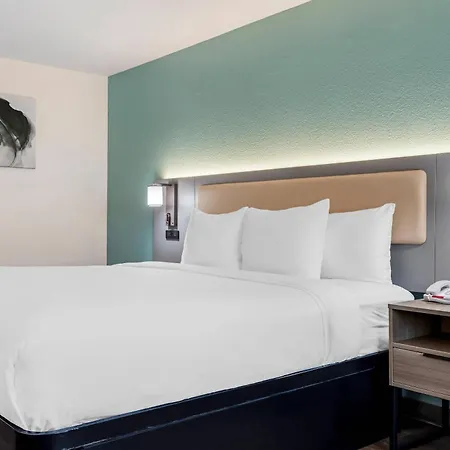 Comfort Inn Sea World Area-2