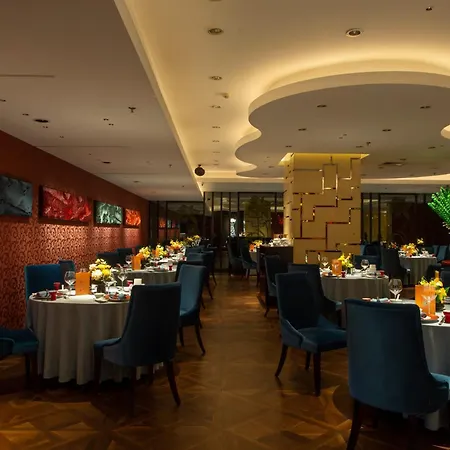 Howard Johnson Paragon Hotel Beijing-3