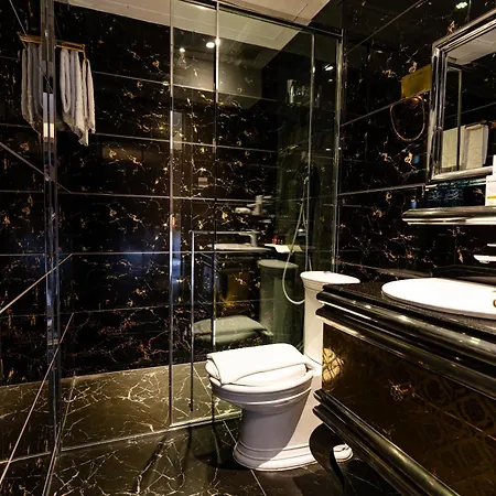 A&Em Ben Thanh Hotel-3
