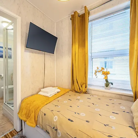 Mariners Guest House-3
