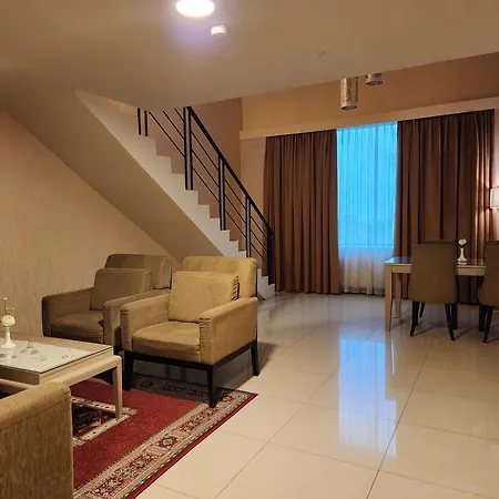 Grand Paragon Hotel-3