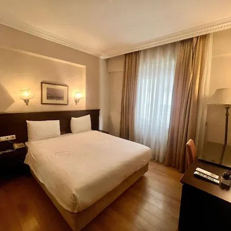 Pera Rose Hotel & Spa-3