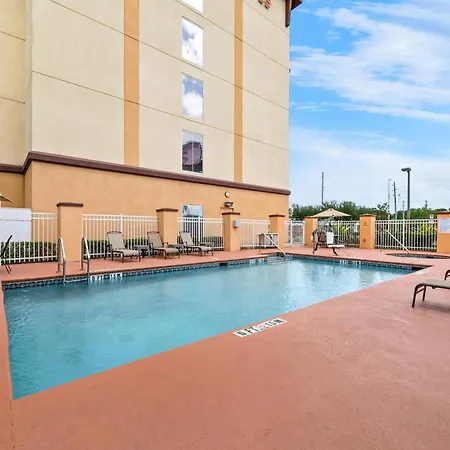Comfort Suites Orlando Airport-2