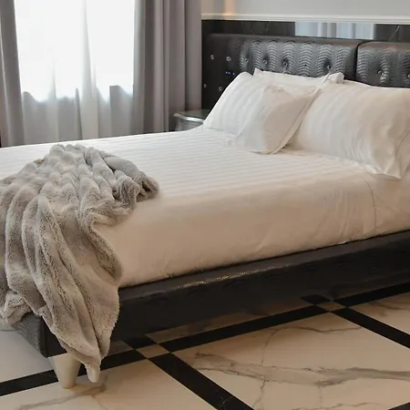 The Unique Brera Suites-2