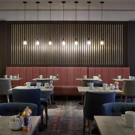Doubletree By Hilton Glasgow Central-2