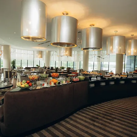 Holiday Inn Abu Dhabi By Ihg-3