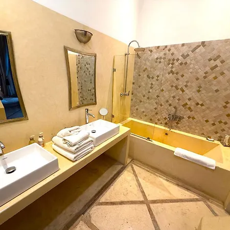 Riad Adore-3