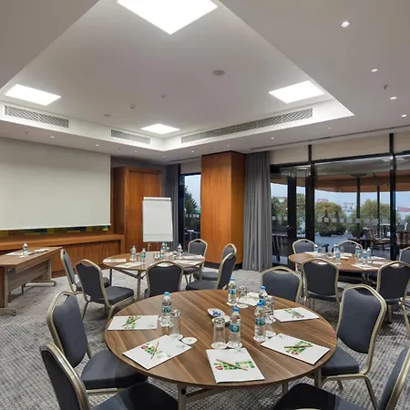 Holiday Inn Istanbul - Tuzla Bay By Ihg-2