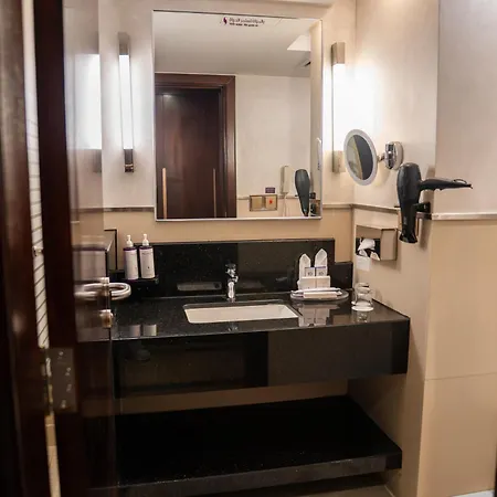 Saja By Warwick Madinah Hotel-3
