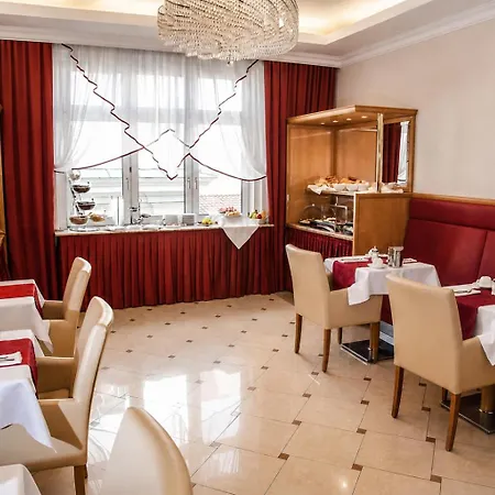 Hotel Corvinus Vienna-3