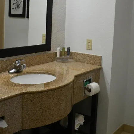 Country Inn & Suites By Radisson, Oklahoma City - Quail Springs, Ok-2