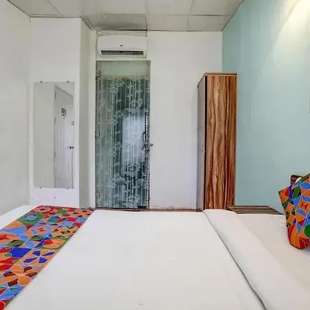 Fabhotel Vardhan House I-2