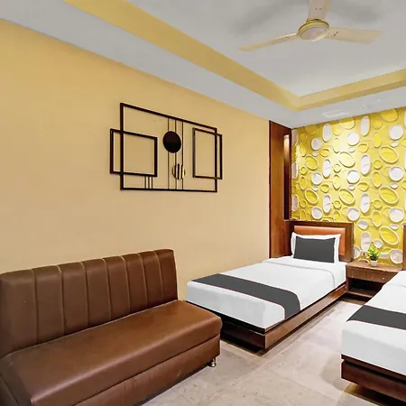 Super Collection O Avenue Regency Near Kalighat Kali Temple-2