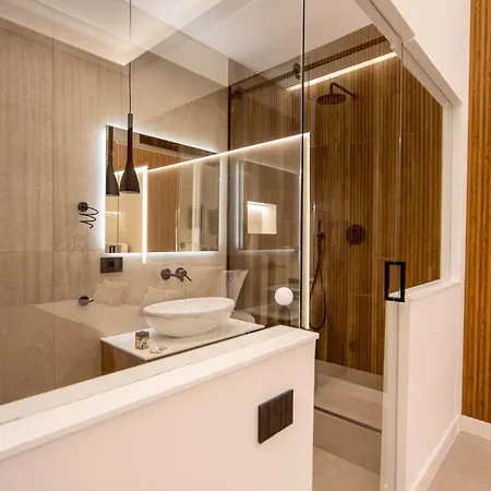 Mamalu - Studios And Suites-3