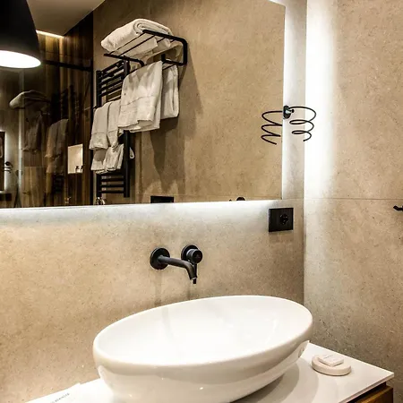 Mamalu - Studios And Suites-2