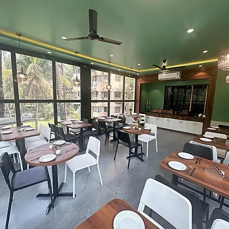 Asar Hotel Varanasi-2