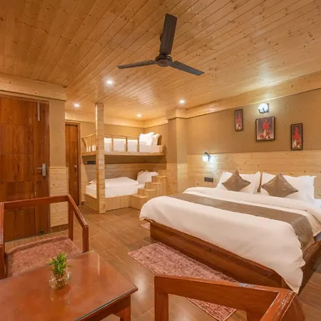 The Tranquility Retreat L Vacations I Conference I Mice I Family Events I Open Air Terrace I Sky Bonfire I Kufri By Exotic Stays-2