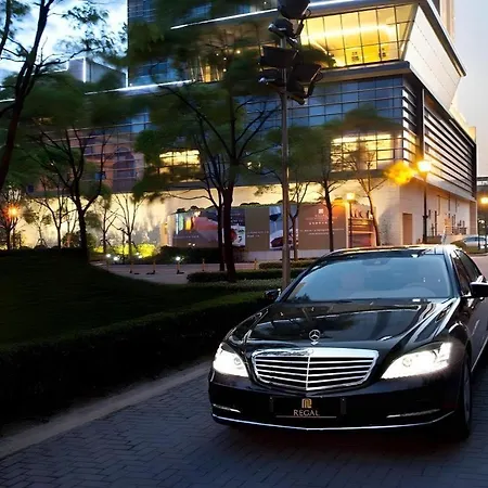Regal Plaza Hotel & Residence Waigaoqiao-2