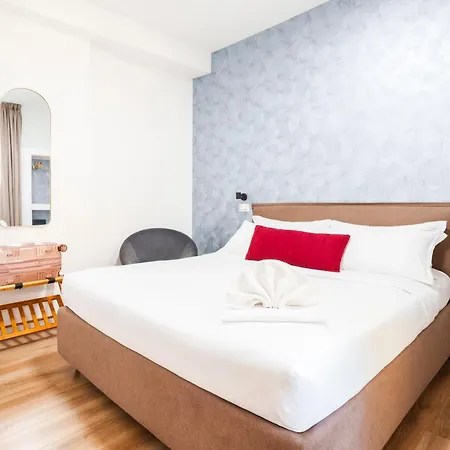 Elysium Suites Colosseo-2