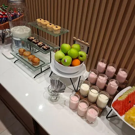 Hemingways Silk Hotel-3