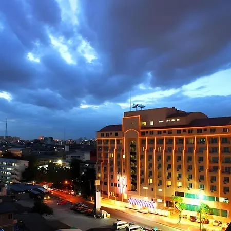 Hip Hotel Bangkok-3