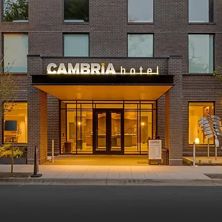 Cambria Hotel Portland - Pearl District-2