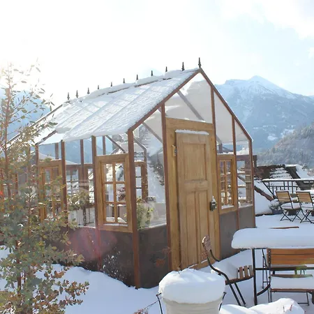 Carlton-Europe Vintage Adults Hotel-3