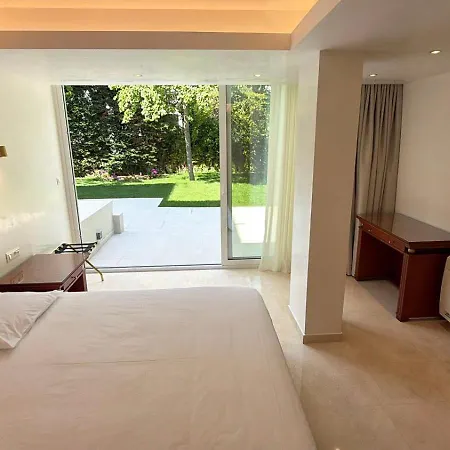 Theoxenia House Hotel-3