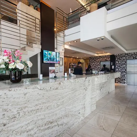 Colosseum Hotel-3