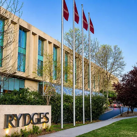 Rydges Canberra-3