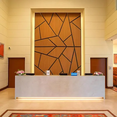Hilton Garden Inn New Delhi/Saket-2