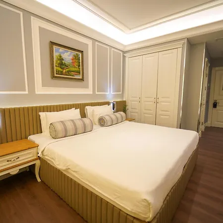 Theatrum Hotel Baku-2